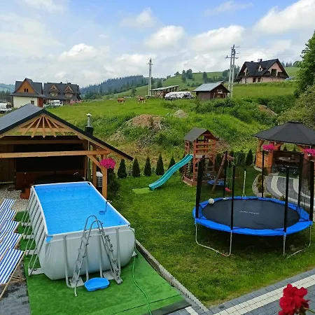 - Na Górskim Szlaku Casa de hóspedes 3*