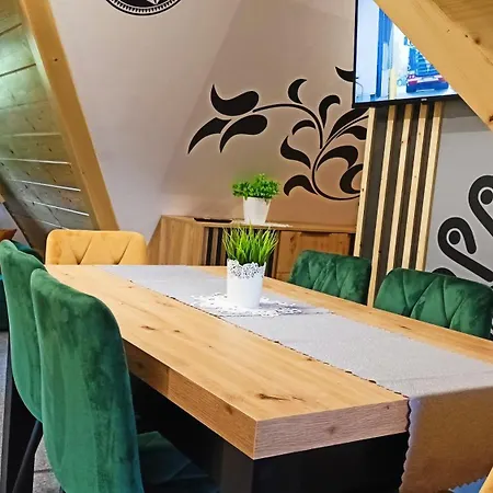 - Na Gorskim Szlaku Konukevi Murzasichle